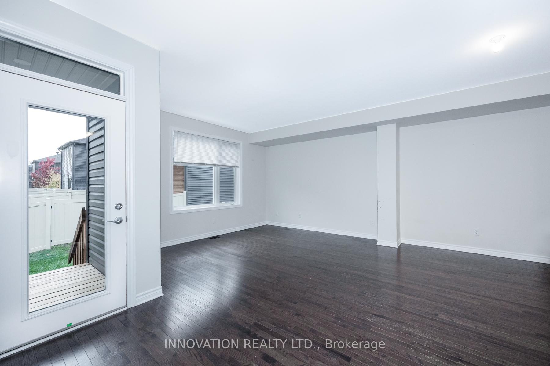 Photo 9 of 79 Rookie Crescent, Ottawa, Kanata - Emerald Meadows/Trailwest — HOMEH