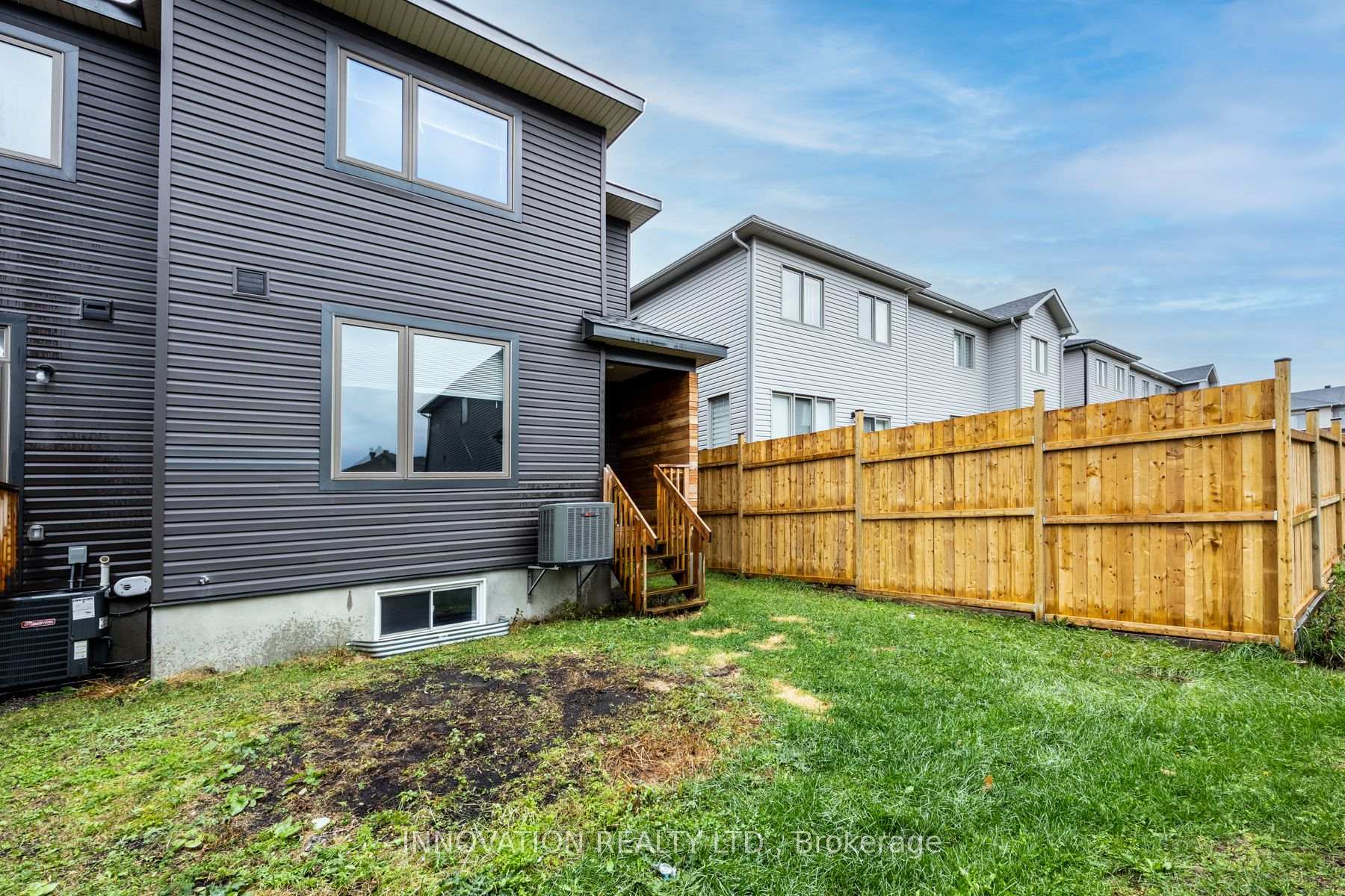 Photo 21 of 79 Rookie Crescent, Ottawa, Kanata - Emerald Meadows/Trailwest — HOMEH