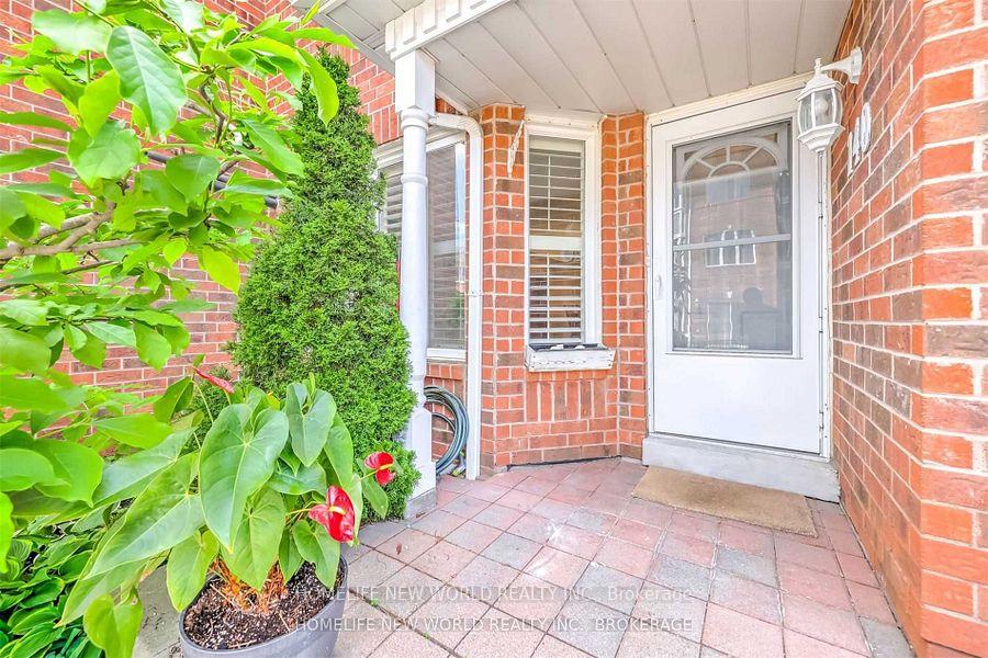 Photo 2 of Unit 140, 18 Clark Avenue W, Vaughan, Crestwood-Springfarm-Yorkhill — HOMEH