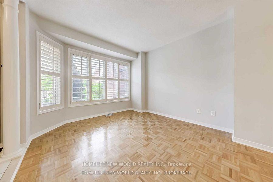 Photo 7 of Unit 140, 18 Clark Avenue W, Vaughan, Crestwood-Springfarm-Yorkhill — HOMEH