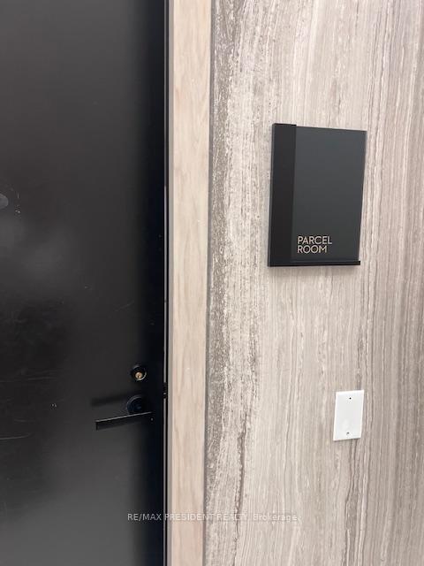 Photo 2 of Unit 4210, 225 Commerce Street, Vaughan, Vaughan Corporate Centre — HOMEH