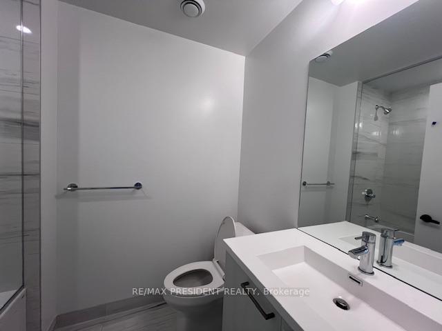 Photo 14 of Unit 4210, 225 Commerce Street, Vaughan, Vaughan Corporate Centre — HOMEH