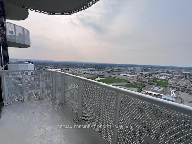Photo 19 of Unit 4210, 225 Commerce Street, Vaughan, Vaughan Corporate Centre — HOMEH