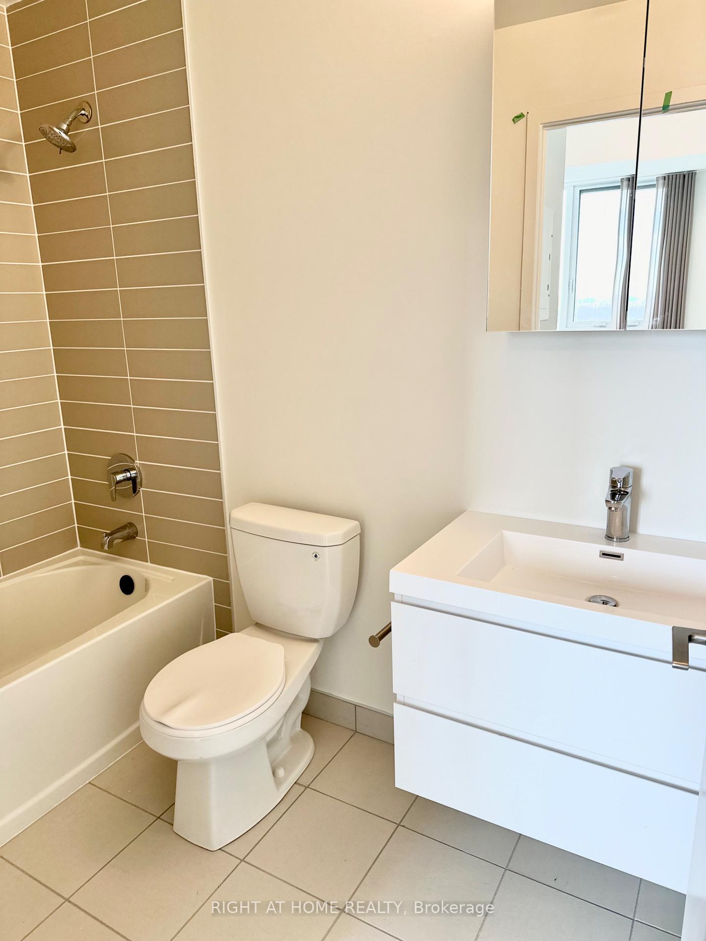 Photo 5 of Unit A1326, 8119 Birchmount Road, Markham, Unionville — HOMEH