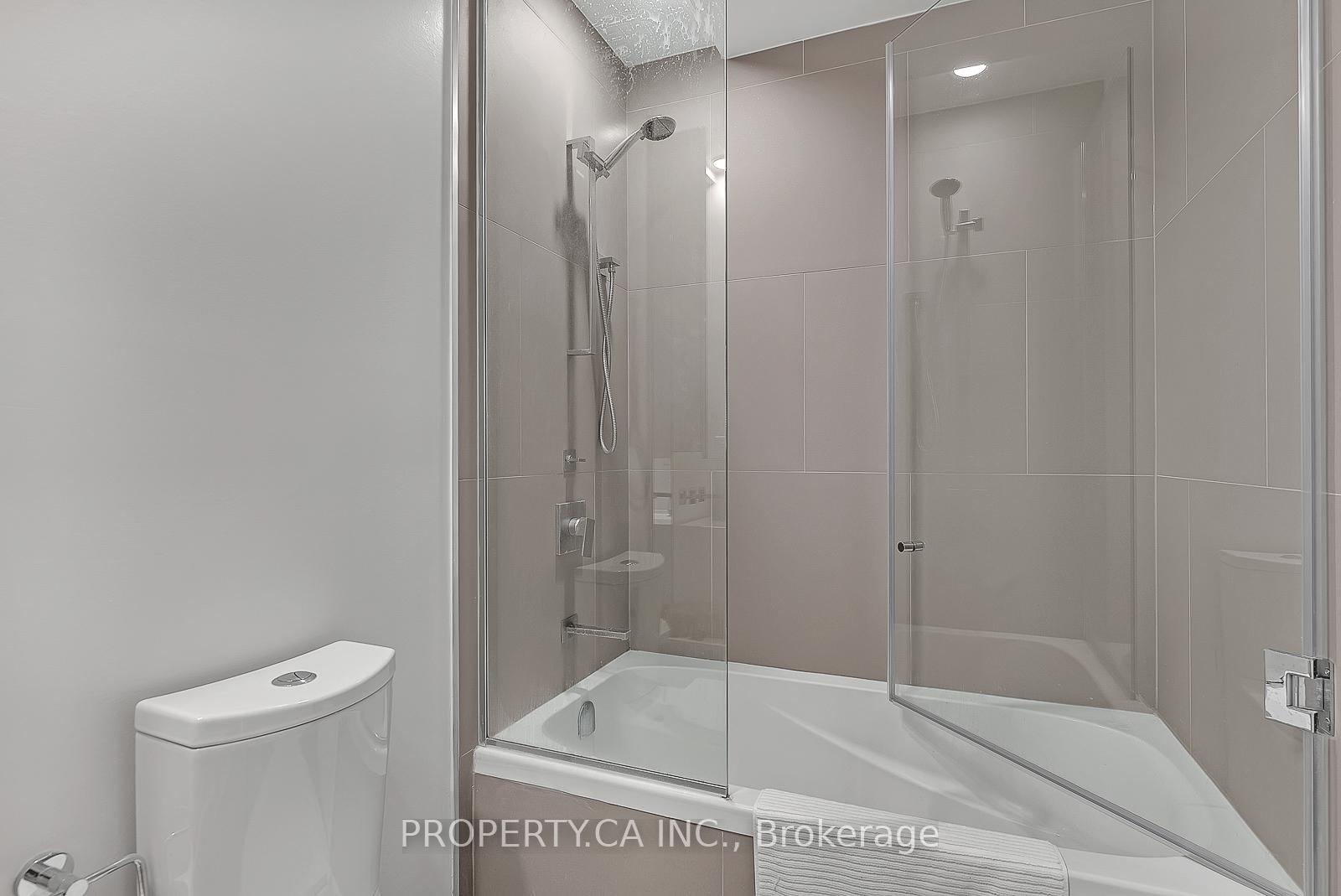 Photo 26 of Unit 5206, 1 Bloor Street E, Toronto, Church-Yonge Corridor — HOMEH