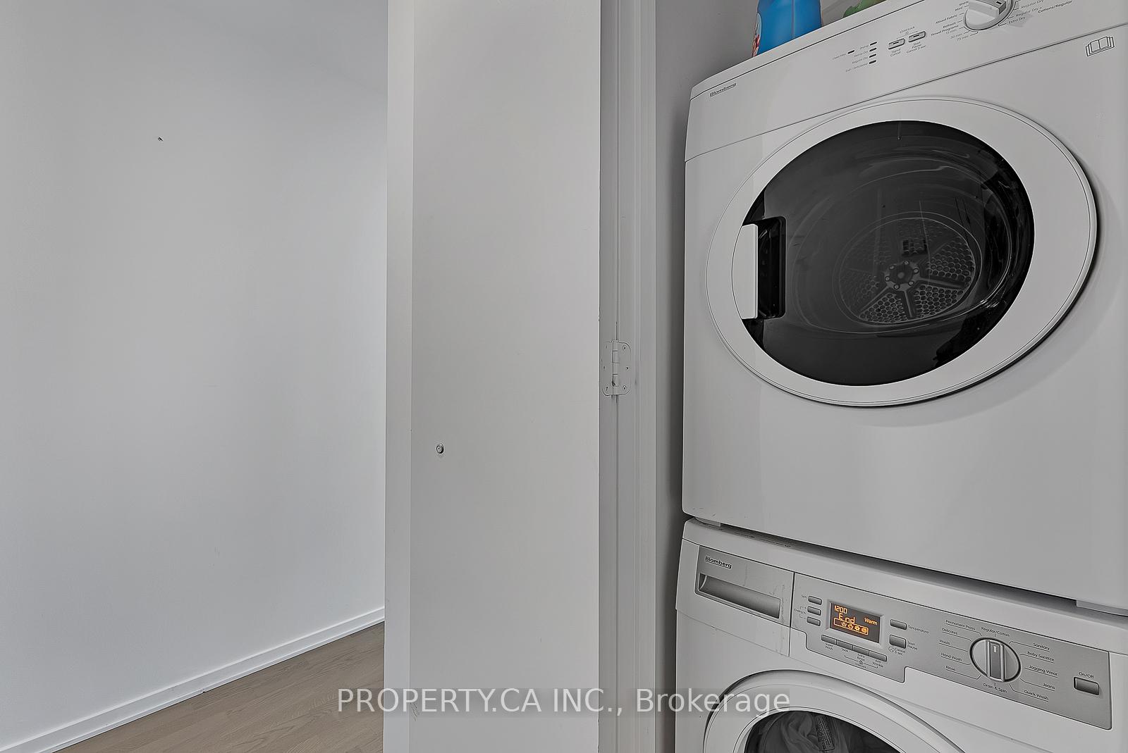 Photo 27 of Unit 5206, 1 Bloor Street E, Toronto, Church-Yonge Corridor — HOMEH
