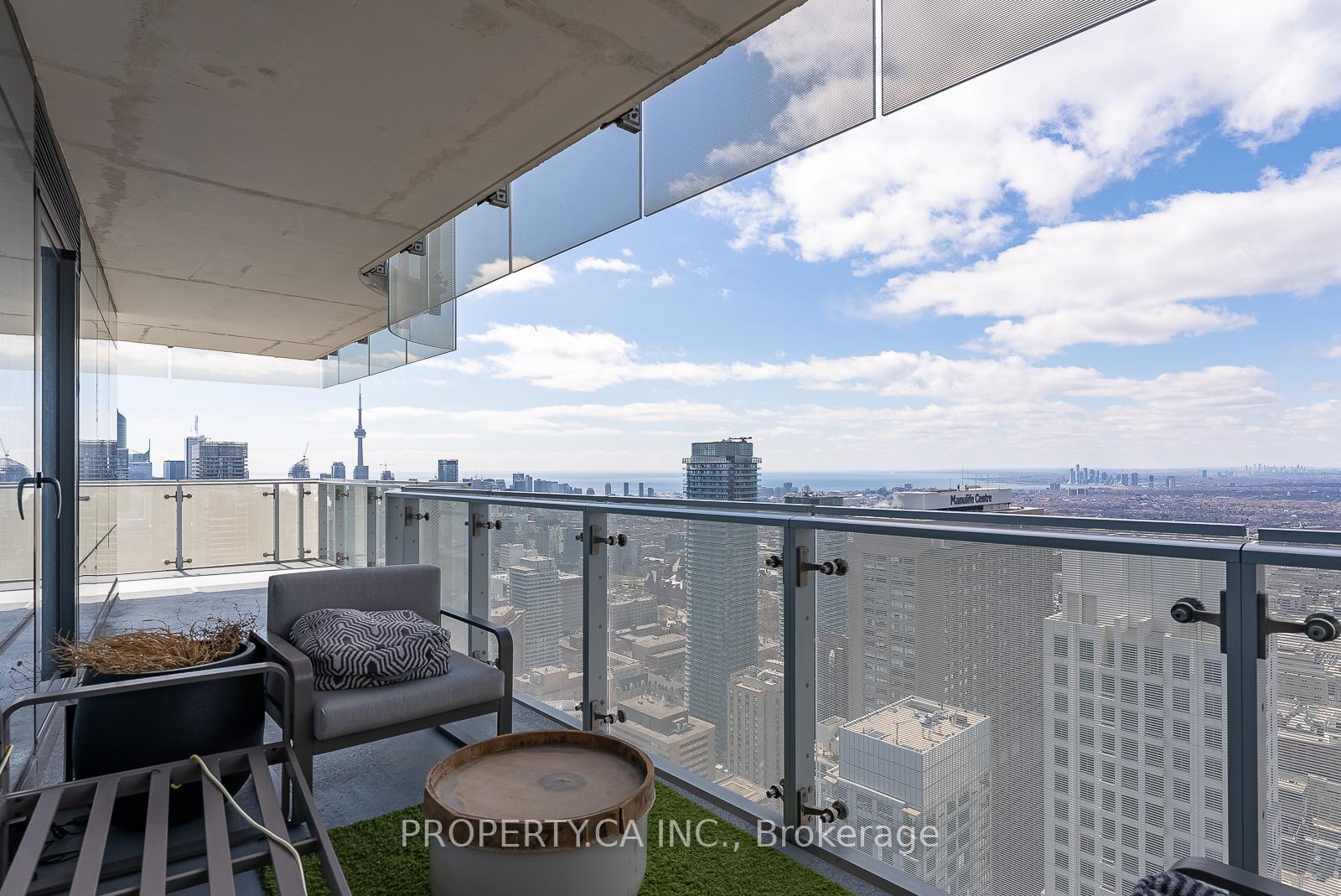 Photo 24 of Unit 5206, 1 Bloor Street E, Toronto, Church-Yonge Corridor — HOMEH