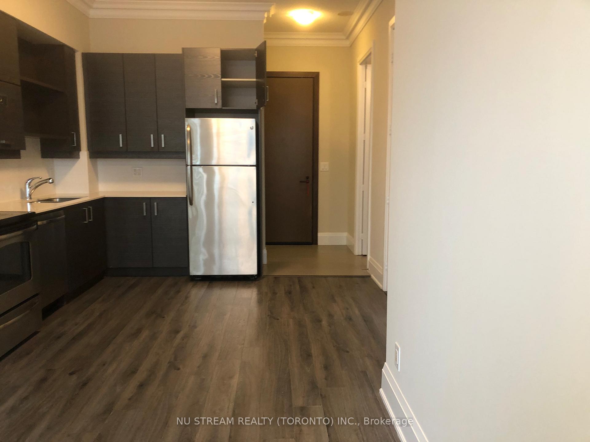 Photo 1 of Unit Ph08, 8228 Birchmount Road, Markham, Unionville — HOMEH