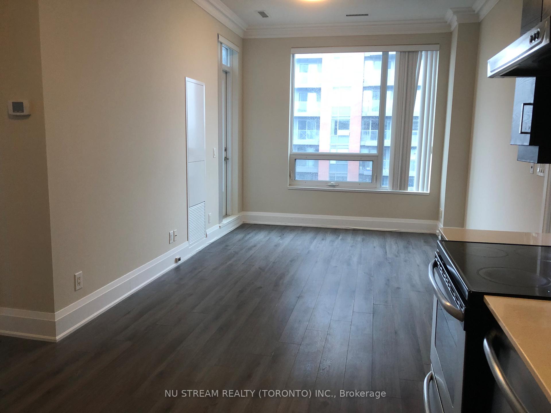 Photo 4 of Unit Ph08, 8228 Birchmount Road, Markham, Unionville — HOMEH