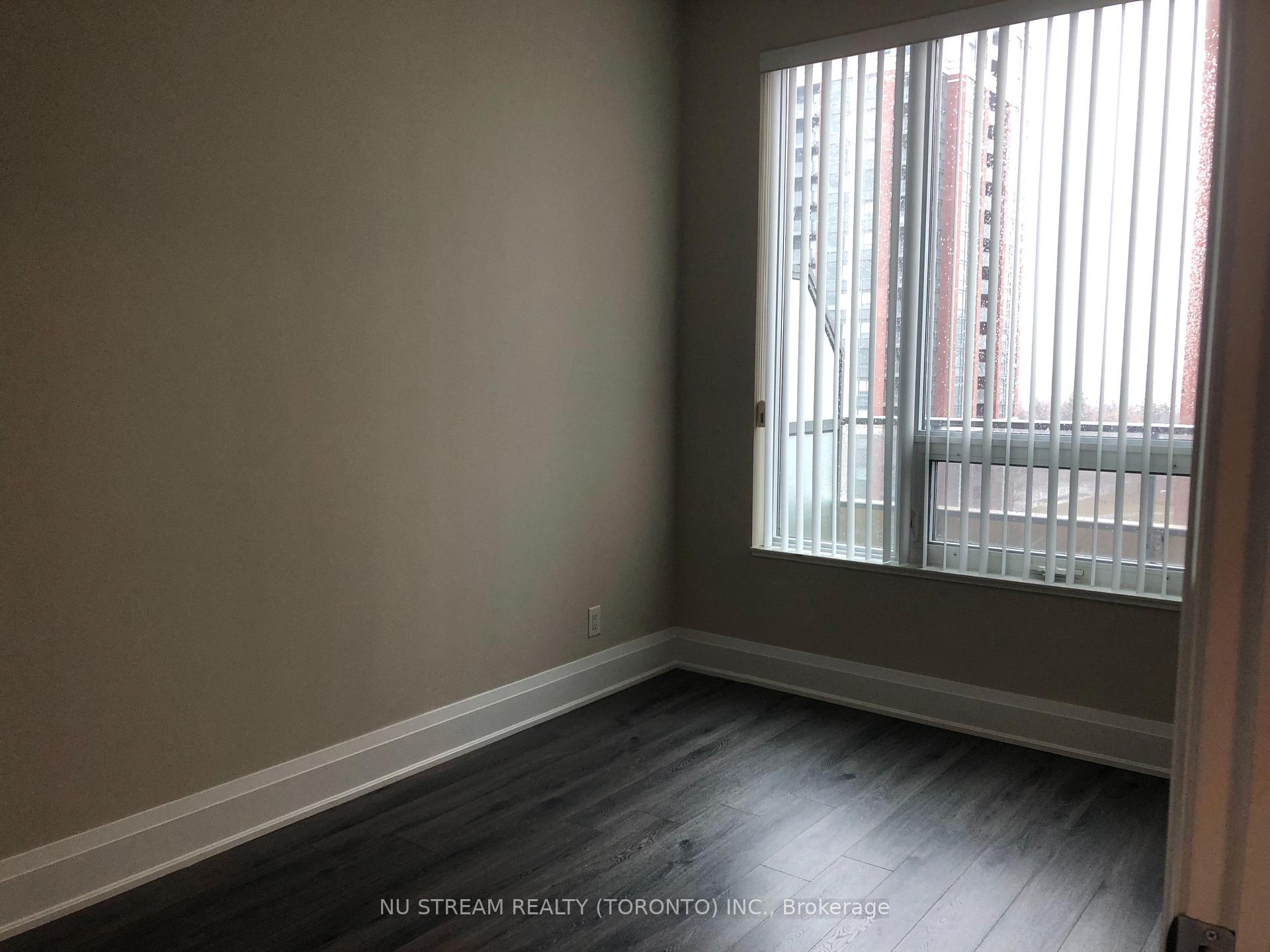 Photo 3 of Unit Ph08, 8228 Birchmount Road, Markham, Unionville — HOMEH