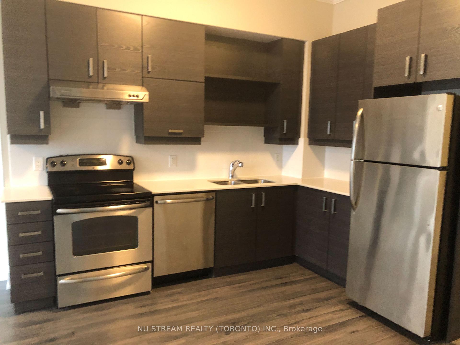 Photo 5 of Unit Ph08, 8228 Birchmount Road, Markham, Unionville — HOMEH