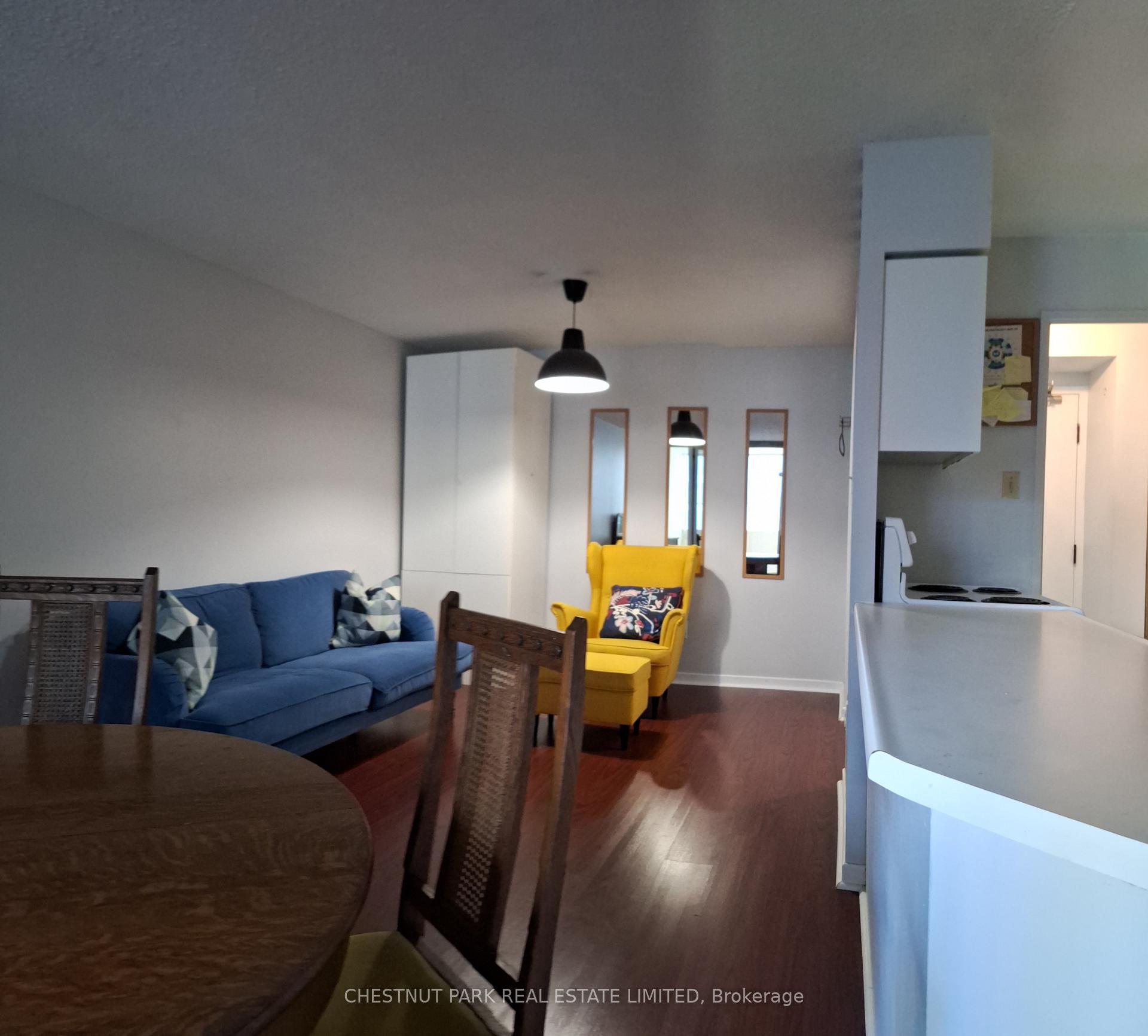 Photo 4 of Unit 305, 25 Maitland Street, Toronto, Church-Yonge Corridor — HOMEH