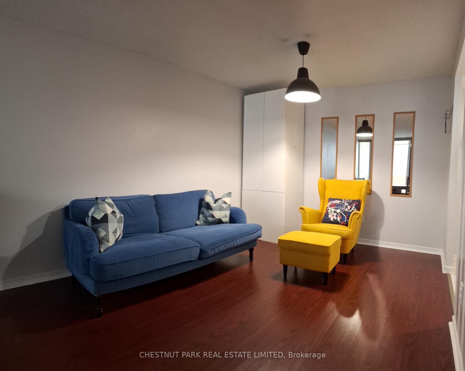 Photo 6 of Unit 305, 25 Maitland Street, Toronto, Church-Yonge Corridor — HOMEH