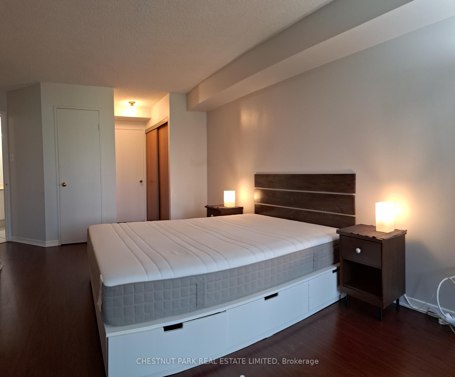 Photo 8 of Unit 305, 25 Maitland Street, Toronto, Church-Yonge Corridor — HOMEH