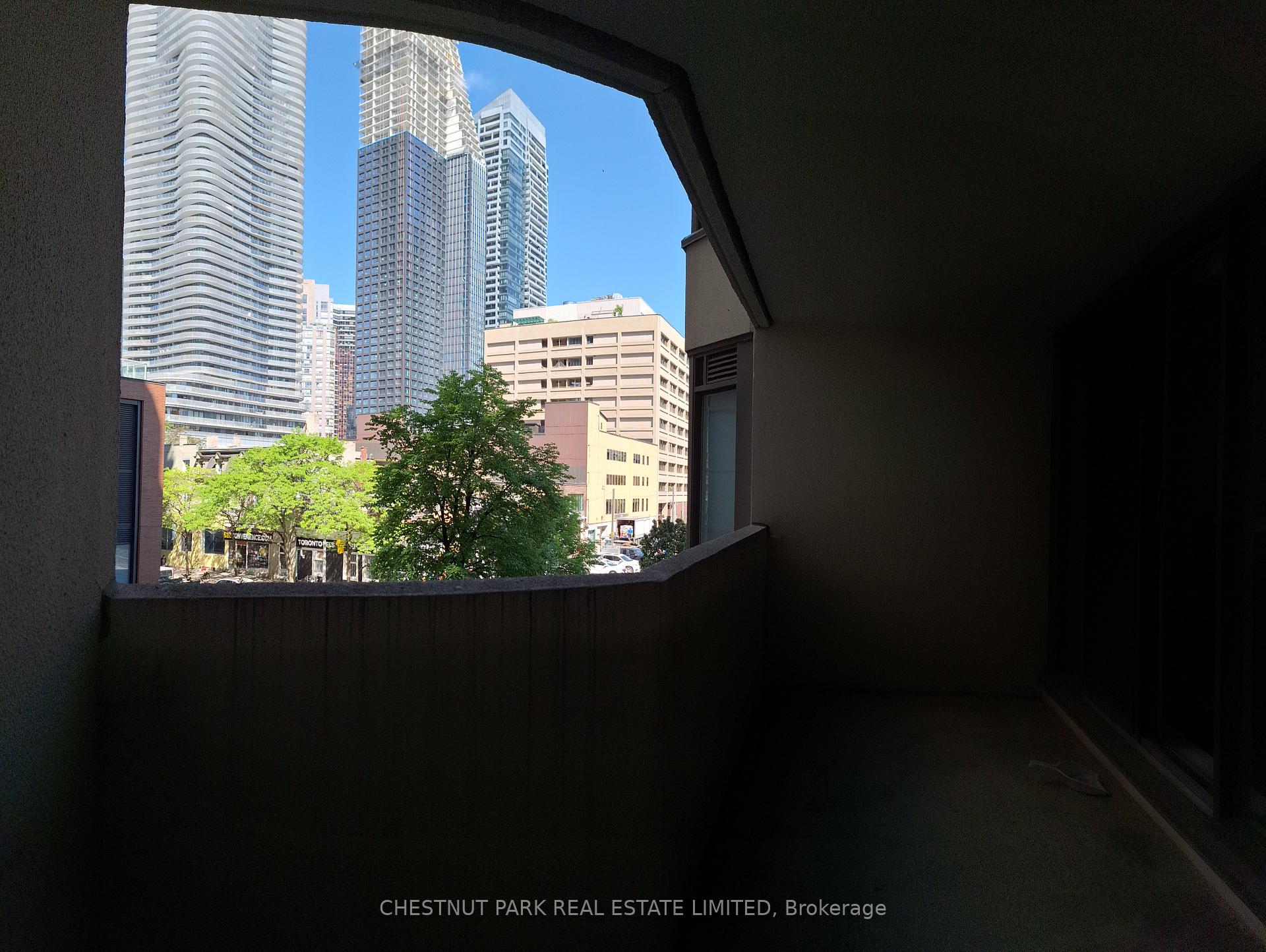 Photo 10 of Unit 305, 25 Maitland Street, Toronto, Church-Yonge Corridor — HOMEH