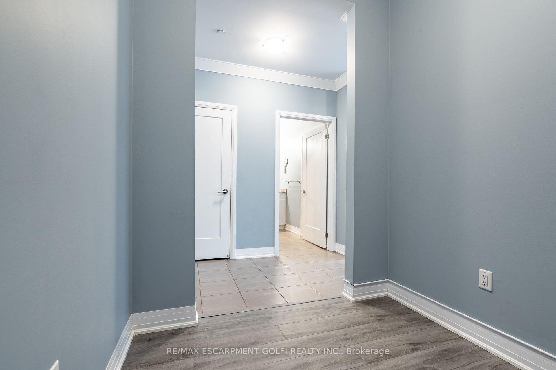 Photo 3 of Unit 509, 10 Concord Place, Grimsby, Grimsby Beach — HOMEH