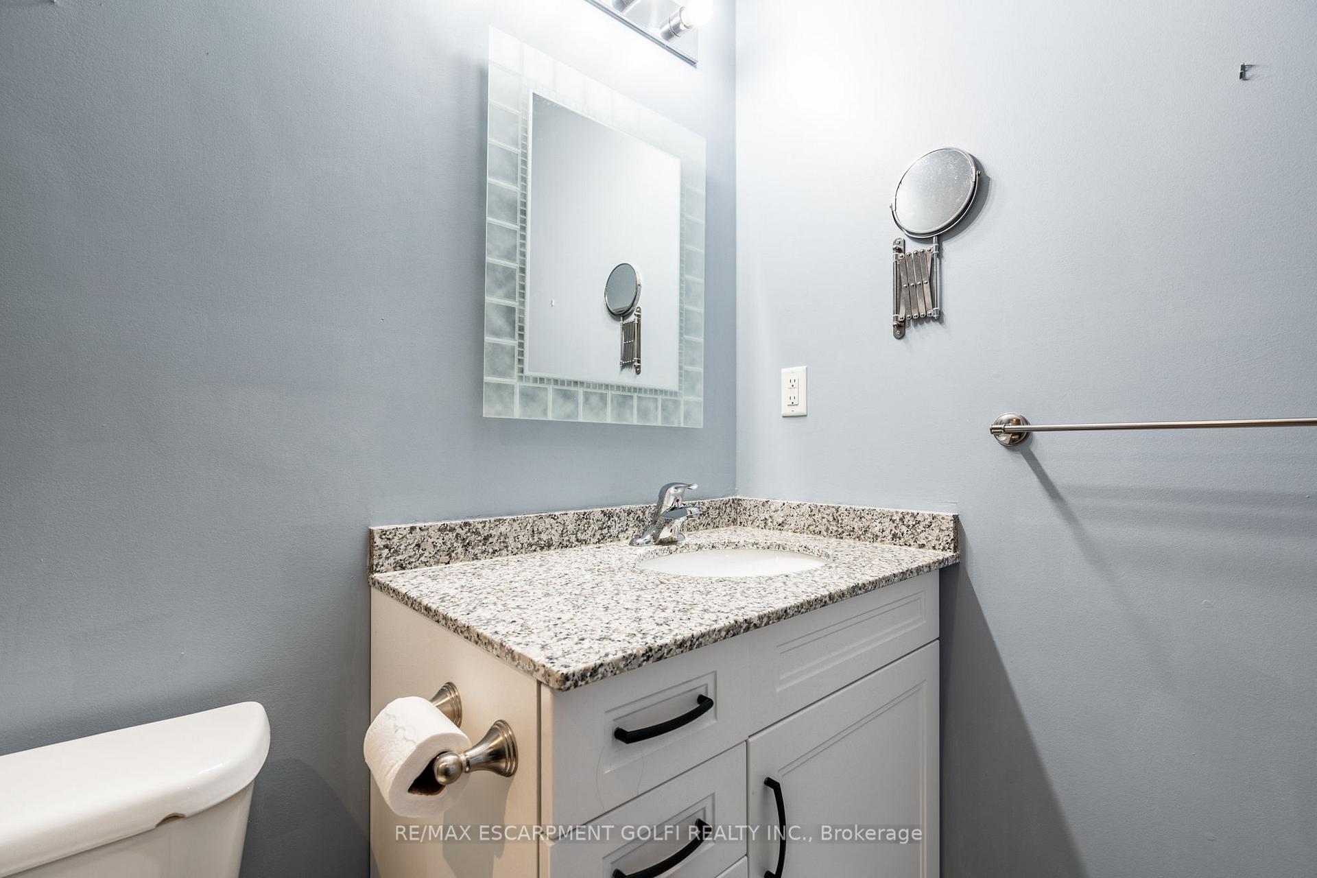 Photo 5 of Unit 509, 10 Concord Place, Grimsby, Grimsby Beach — HOMEH