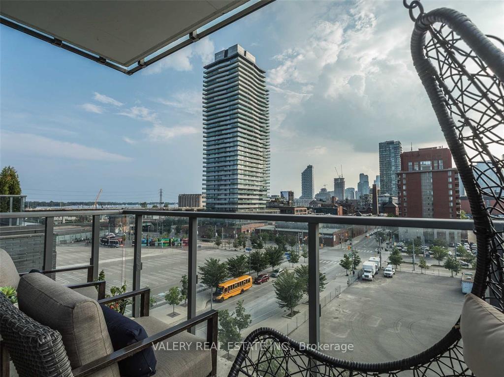 Photo 8 of Unit S610, 455 Front Street, Toronto, Waterfront Communities — HOMEH