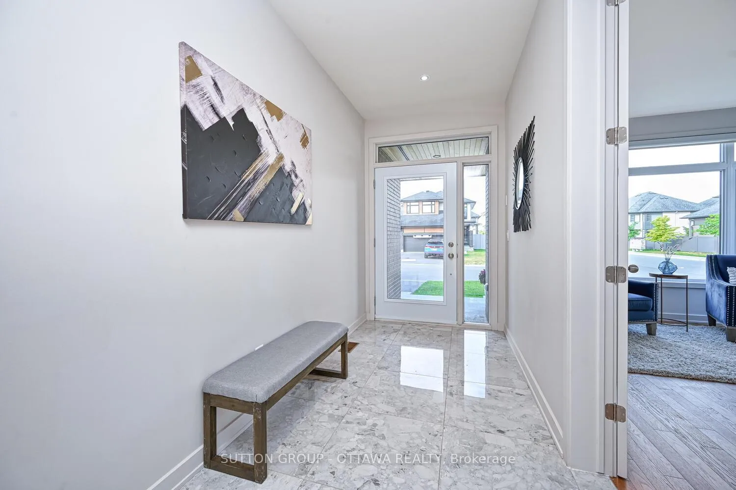 Photo 3 of 732 Wooler Place, Ottawa, Leitrim — HOMEH