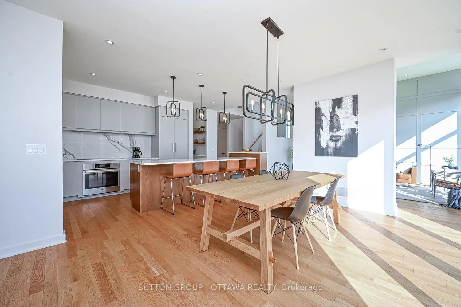 Photo 9 of 732 Wooler Place, Ottawa, Leitrim — HOMEH