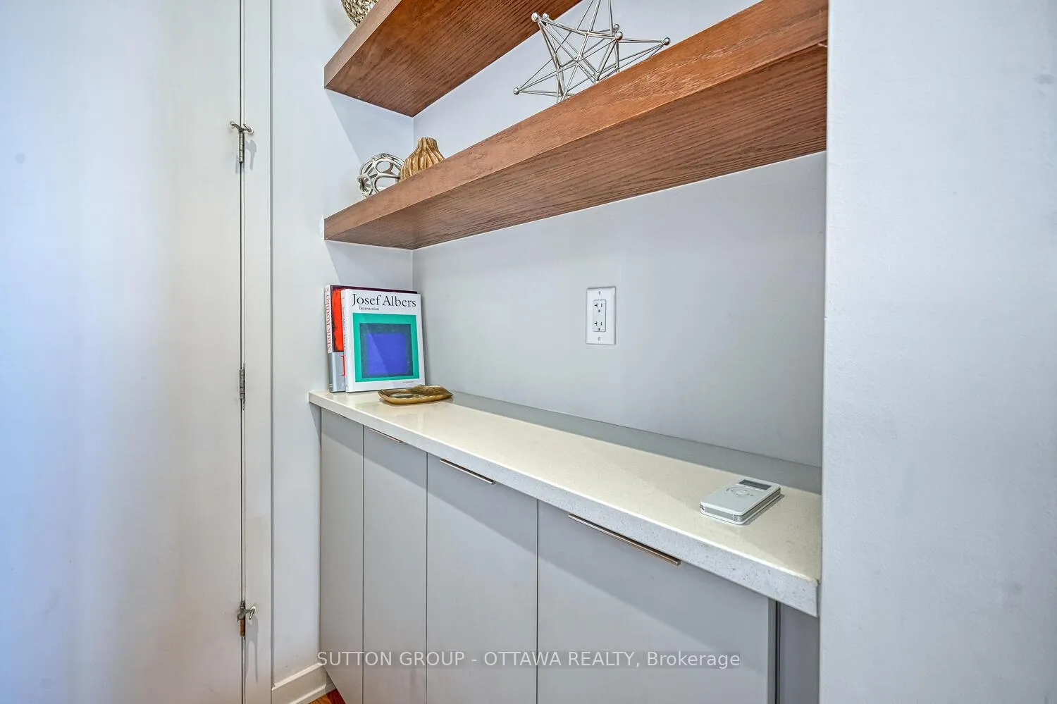 Photo 17 of 732 Wooler Place, Ottawa, Leitrim — HOMEH