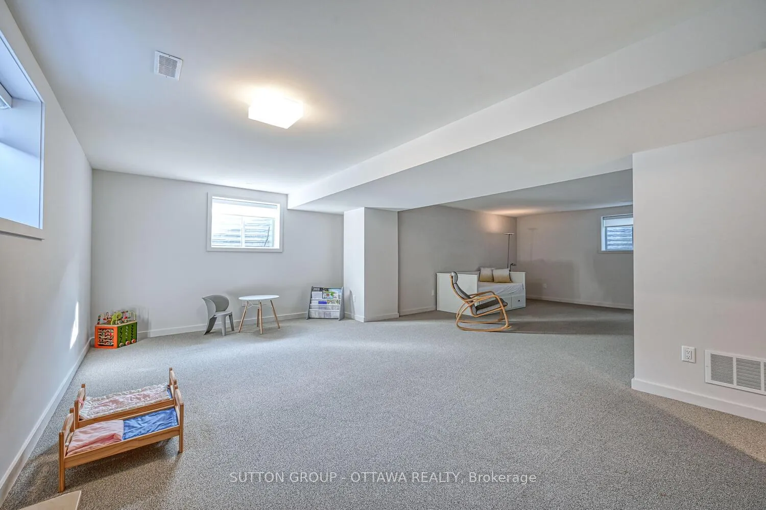 Photo 35 of 732 Wooler Place, Ottawa, Leitrim — HOMEH