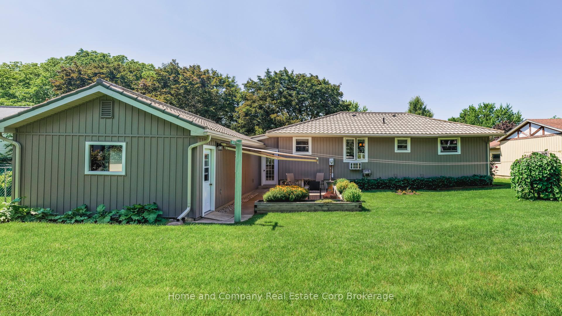 Photo 4 of 69 Water Street, Huron East, Egmondville — HOMEH