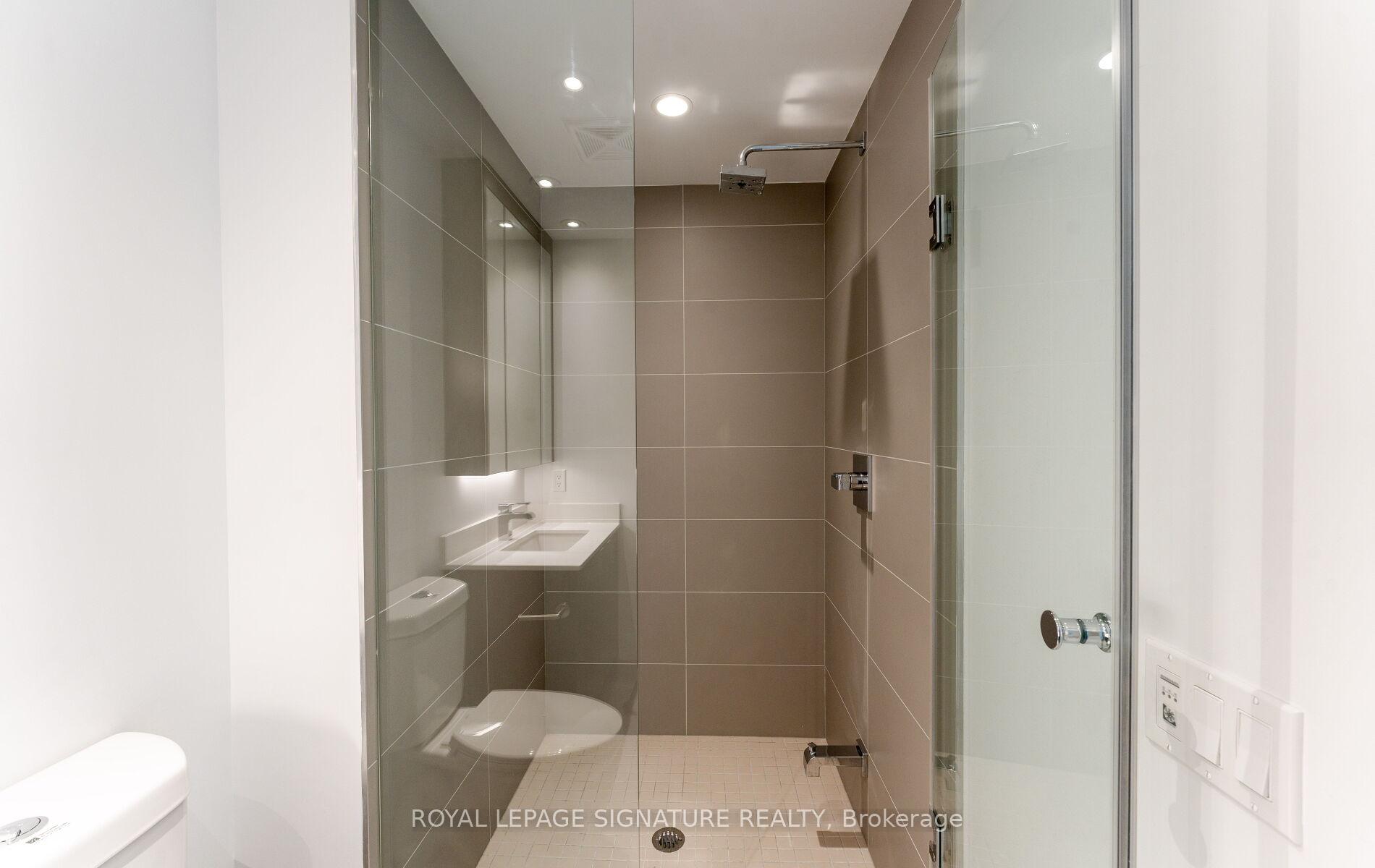 Photo 29 of Unit PH35, 1 Edgewater Drive, Toronto, Waterfront Communities — HOMEH