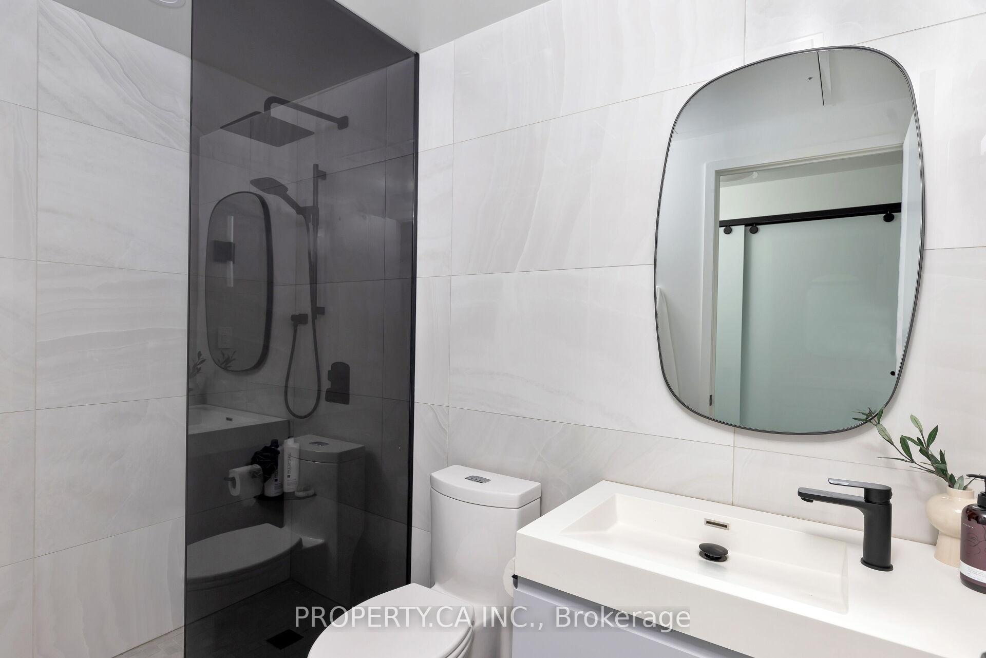 Photo 5 of Unit 3306, 390 Cherry Street, Toronto, Waterfront Communities — HOMEH