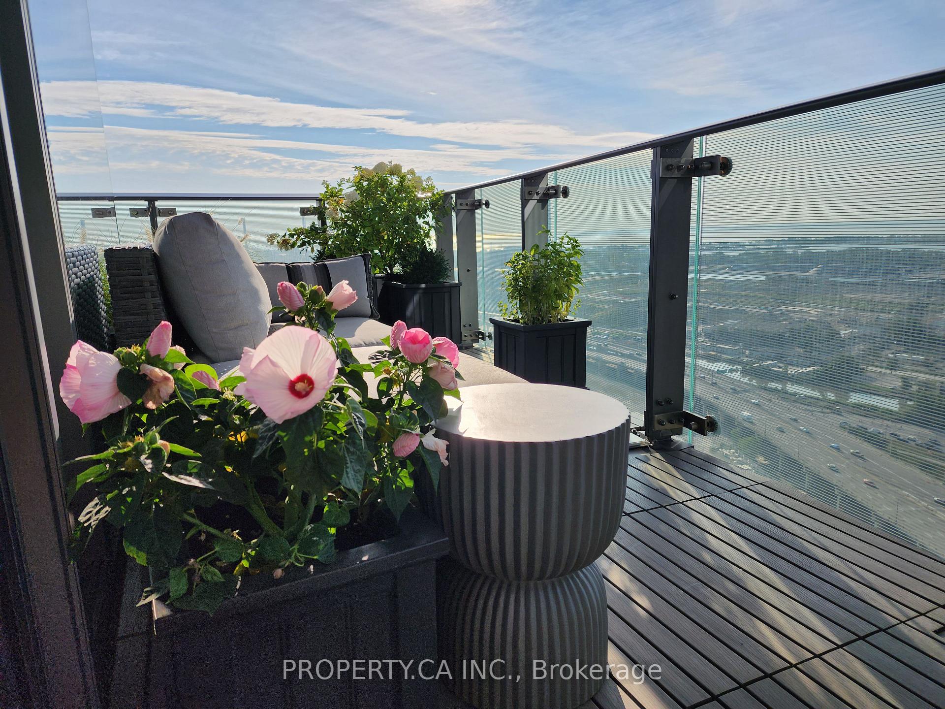 Photo 14 of Unit 3306, 390 Cherry Street, Toronto, Waterfront Communities — HOMEH