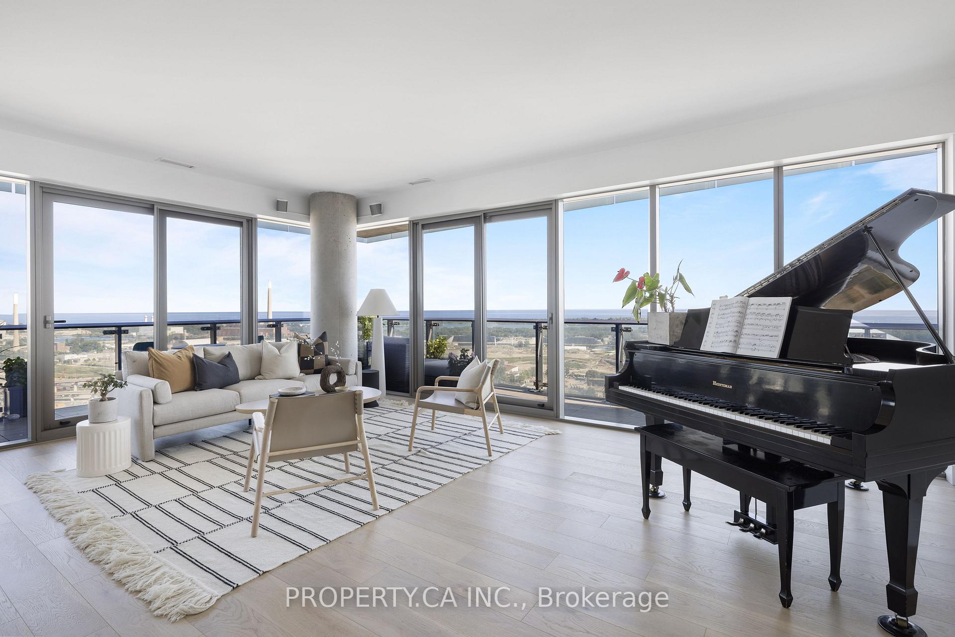 Photo 7 of Unit 3306, 390 Cherry Street, Toronto, Waterfront Communities — HOMEH