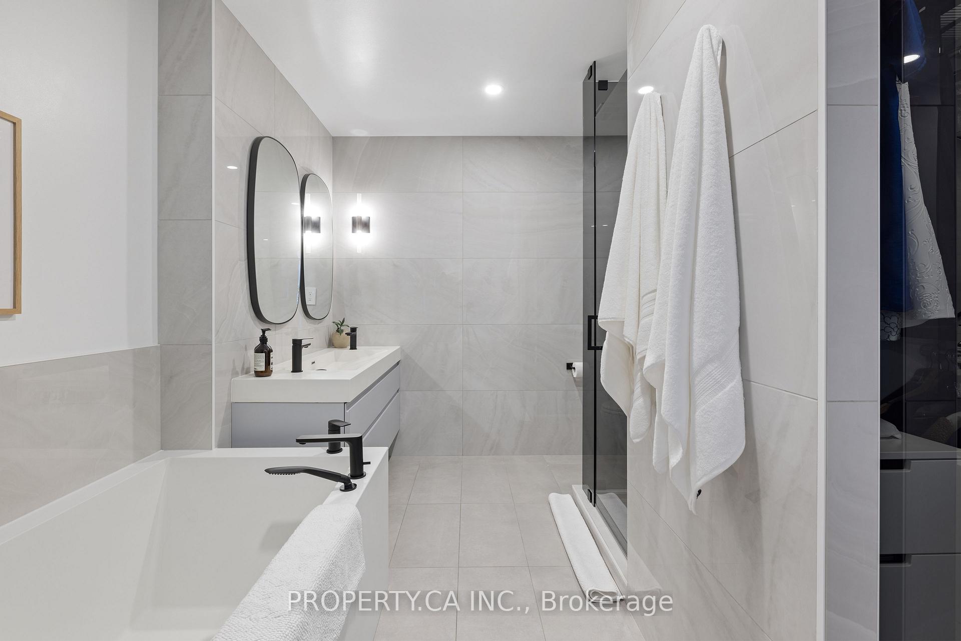 Photo 24 of Unit 3306, 390 Cherry Street, Toronto, Waterfront Communities — HOMEH