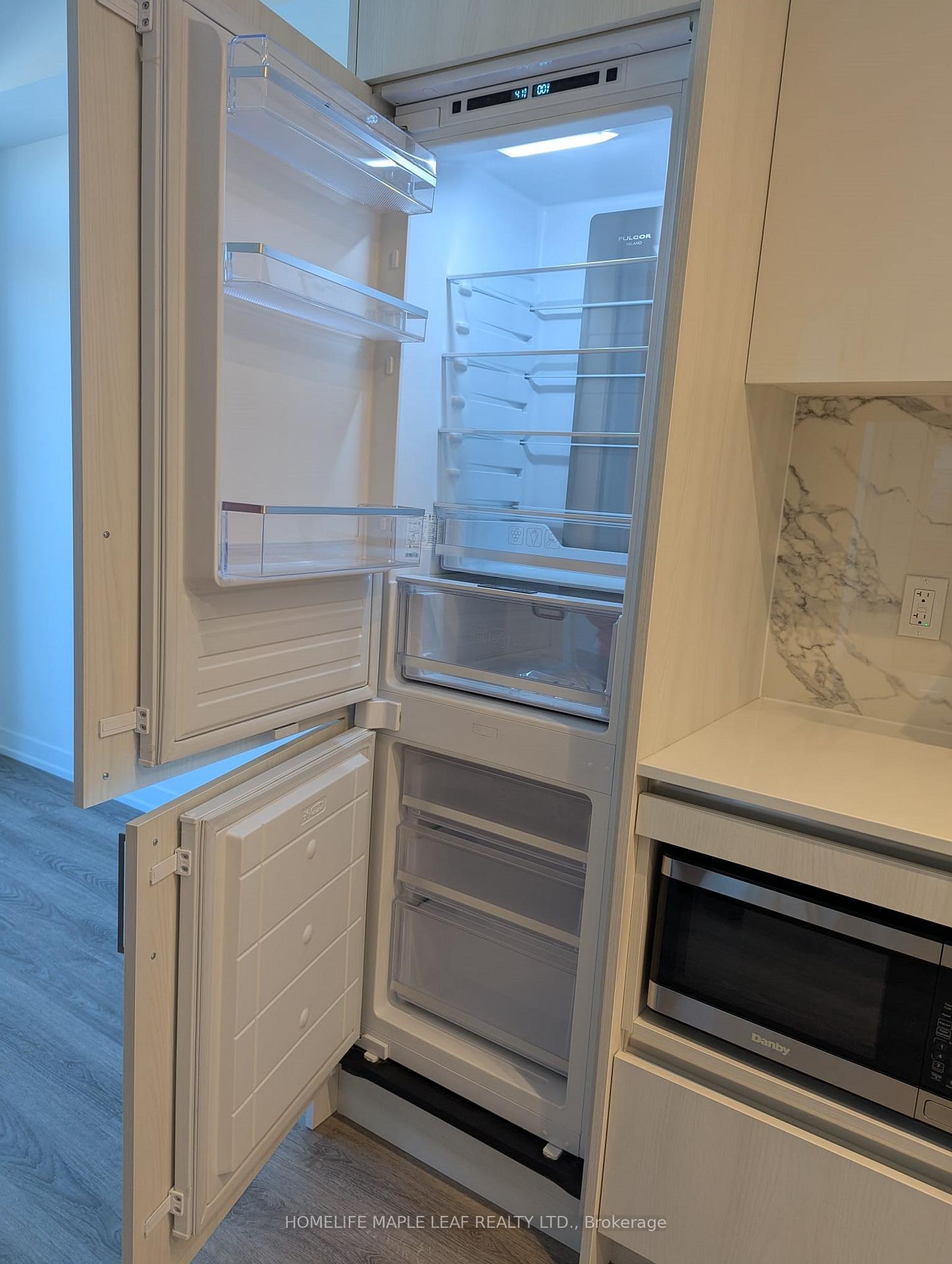 Photo 11 of Unit 4605, 195 Commerce Street S, Vaughan, Vaughan Corporate Centre — HOMEH