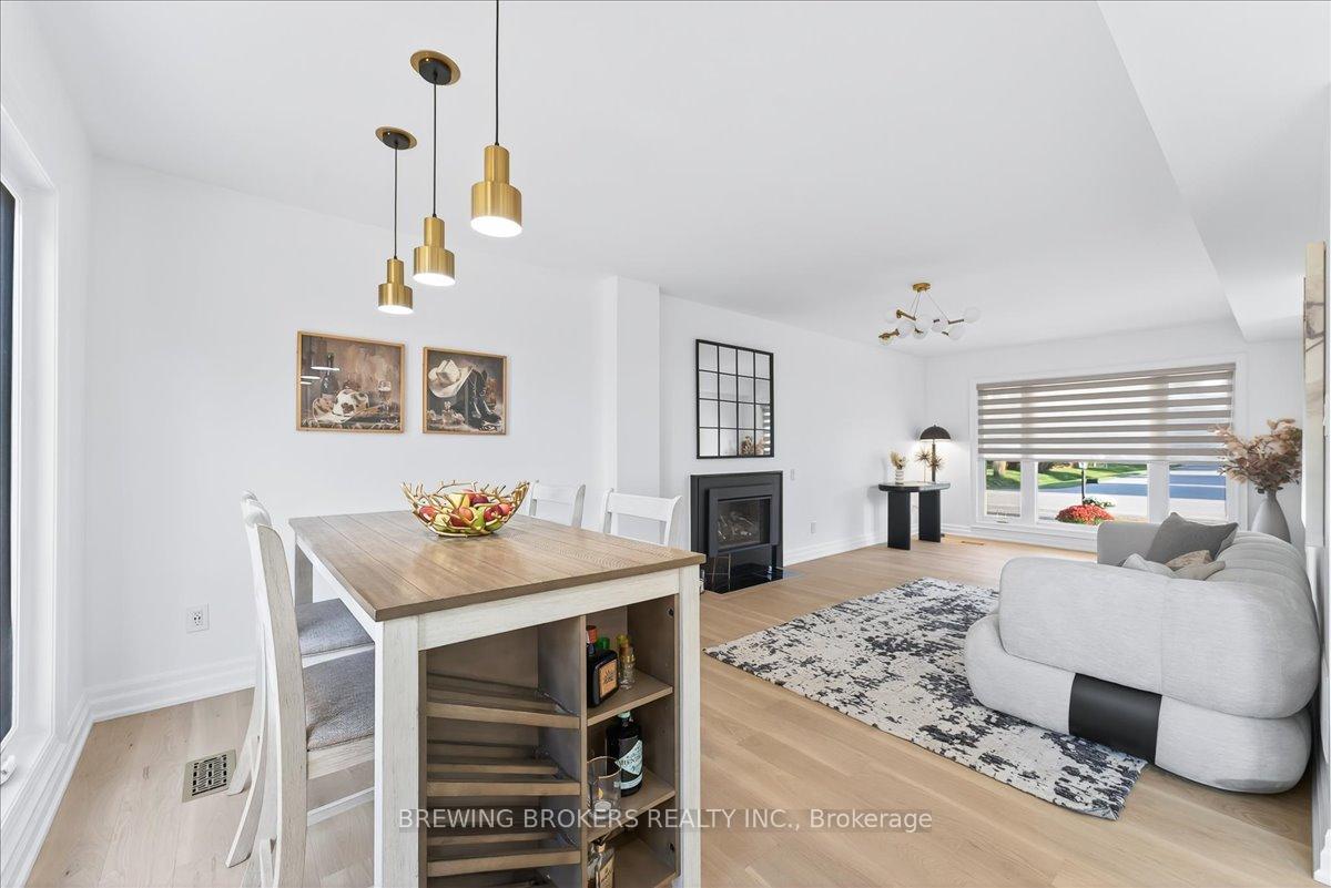 Photo 22 of 261 Nelson Crescent, Innisfil, Stroud — HOMEH