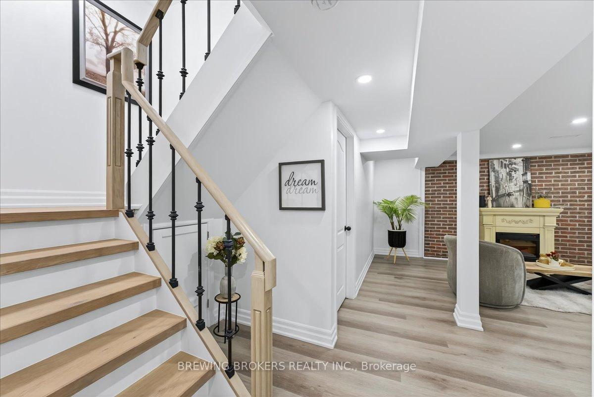 Photo 37 of 261 Nelson Crescent, Innisfil, Stroud — HOMEH
