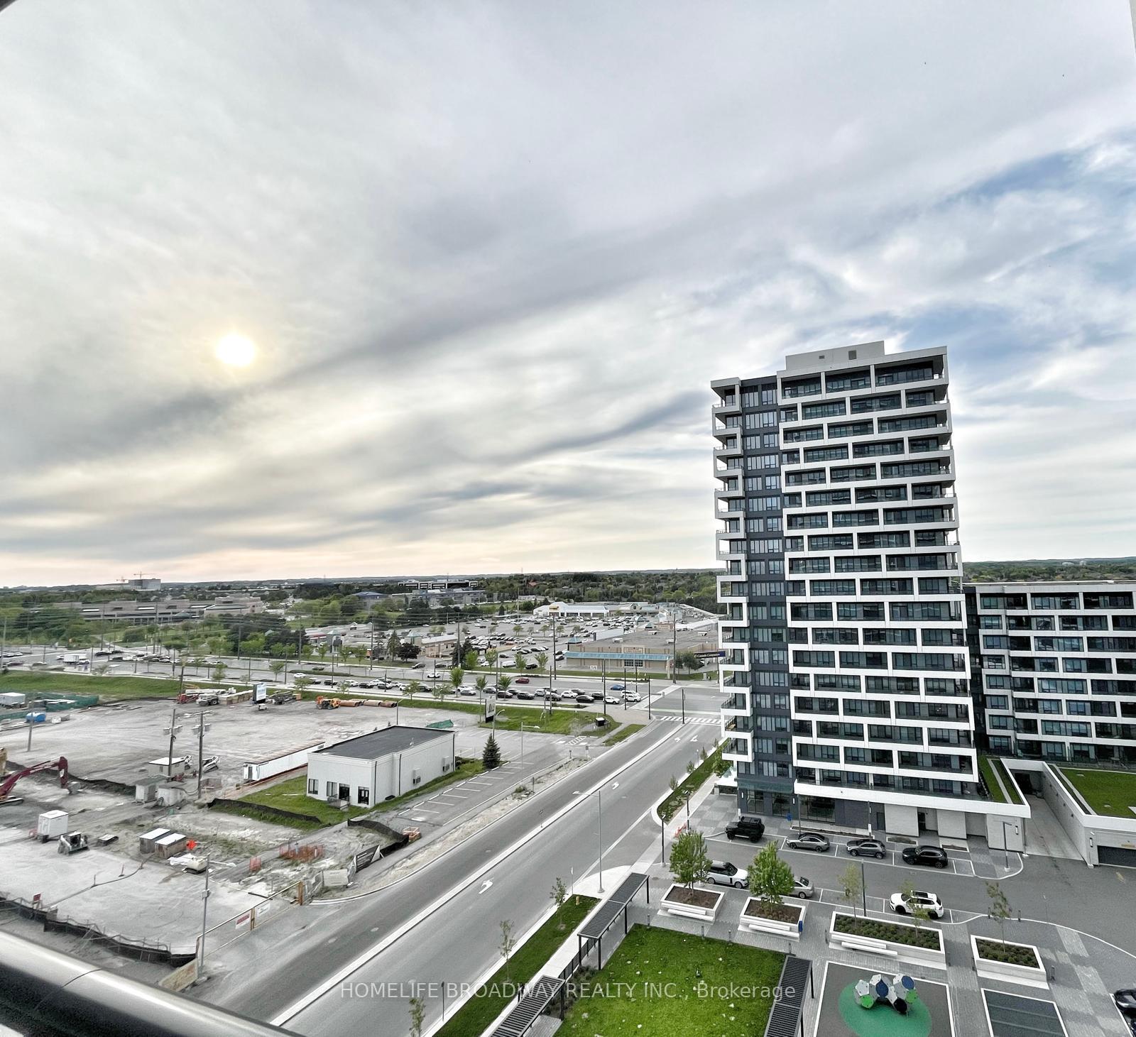 Photo 15 of Unit 1209, 8 Water Walk Drive, Markham, Unionville — HOMEH