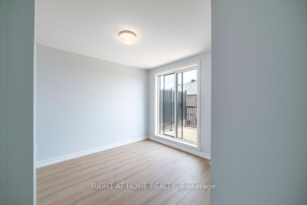 Photo 21 of 119 David Lewis Private, Ottawa, Avalon West — HOMEH
