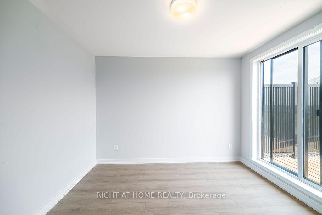 Photo 26 of 119 David Lewis Private, Ottawa, Avalon West — HOMEH