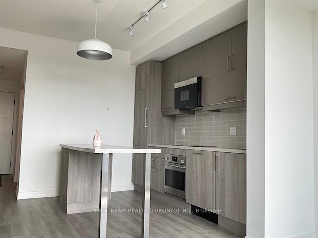 Photo 9 of Unit 1510, 8119 Birchmount Road, Markham, Unionville — HOMEH