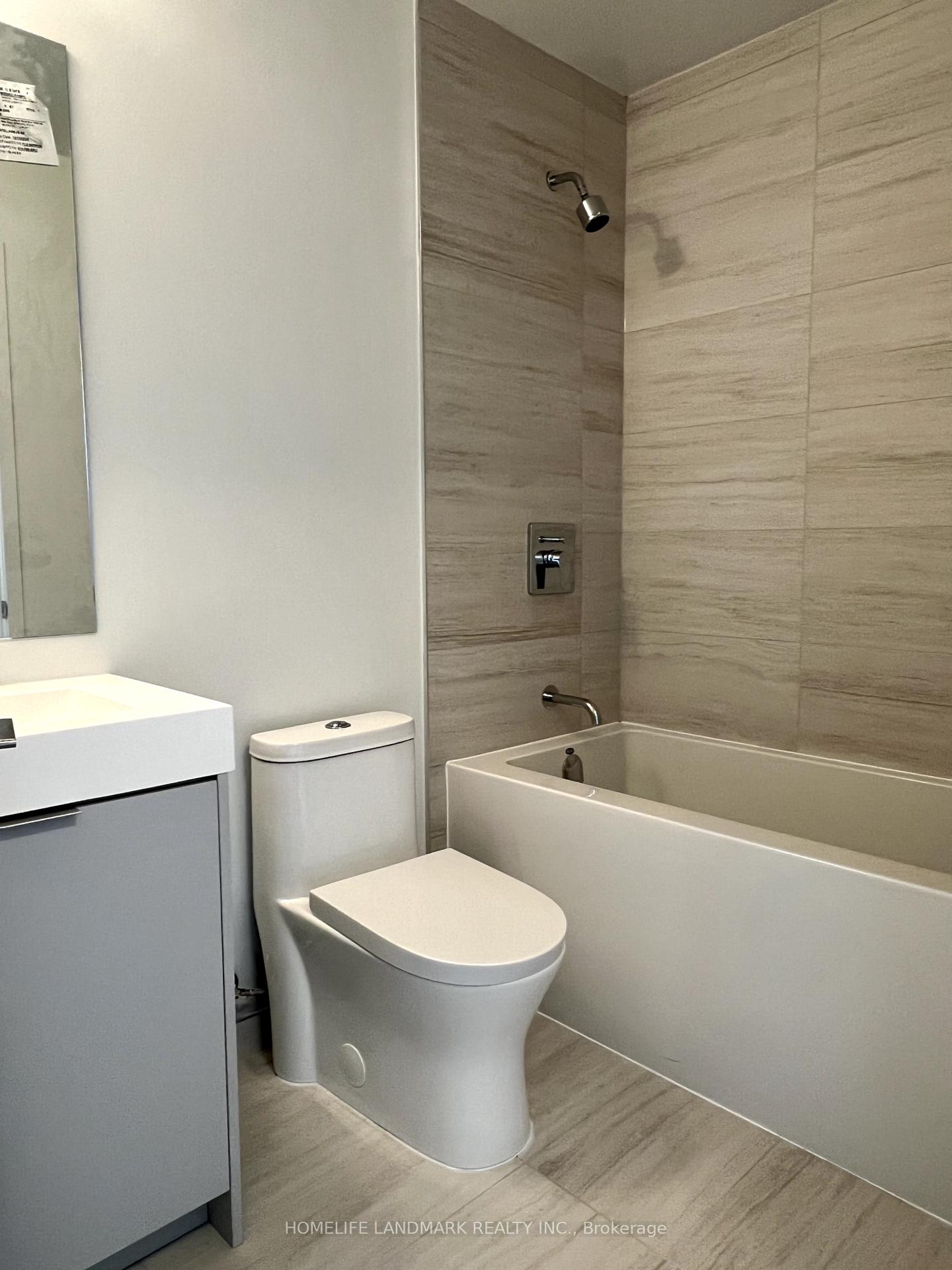 Photo 3 of Unit 705, 474 Caldari Road, Vaughan, Concord — HOMEH