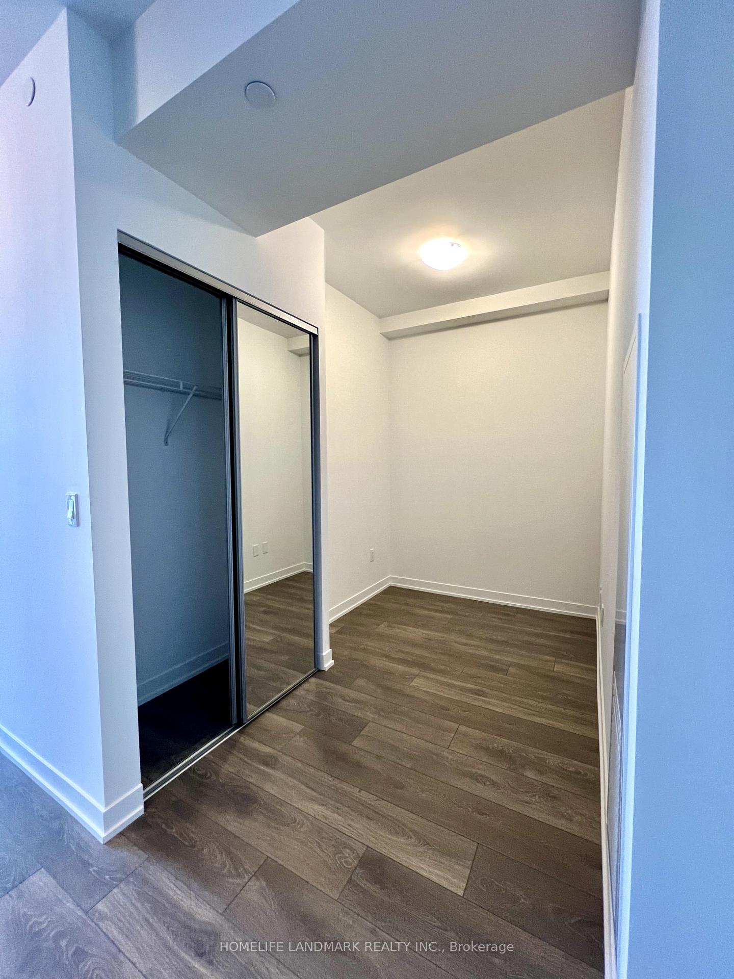 Photo 6 of Unit 705, 474 Caldari Road, Vaughan, Concord — HOMEH