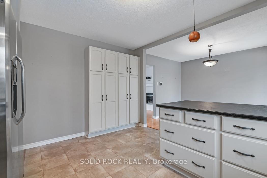Photo 14 of 5264 Long Island Road, Ottawa, Manotick Long Island & Nicholls Island — HOMEH