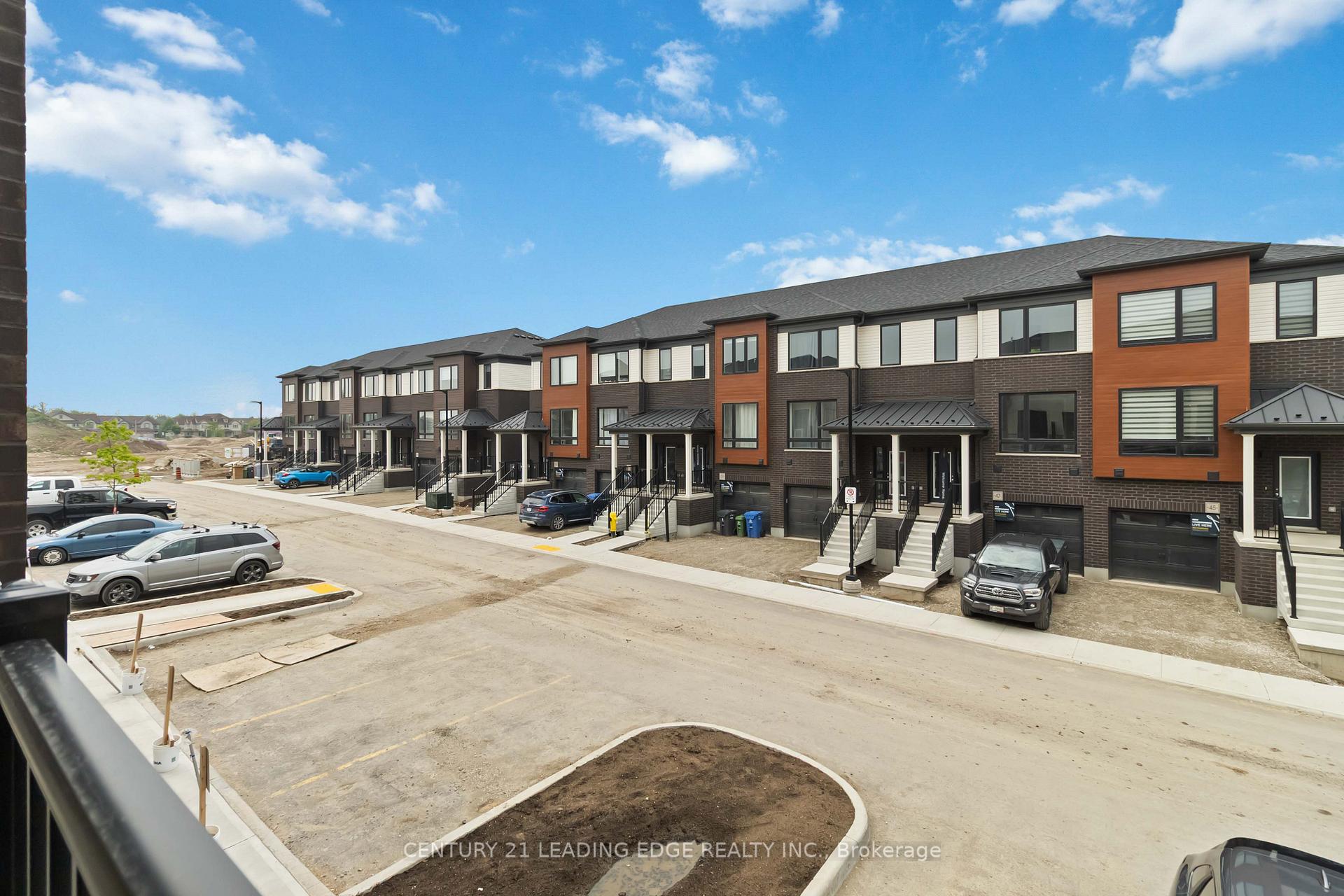 Photo 25 of 42 Arabella Drive, Guelph, Kortright East — HOMEH