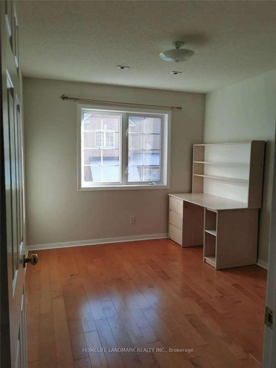 Photo 4 of Unit 11, 12 Cox Boulevard, Markham, Unionville — HOMEH