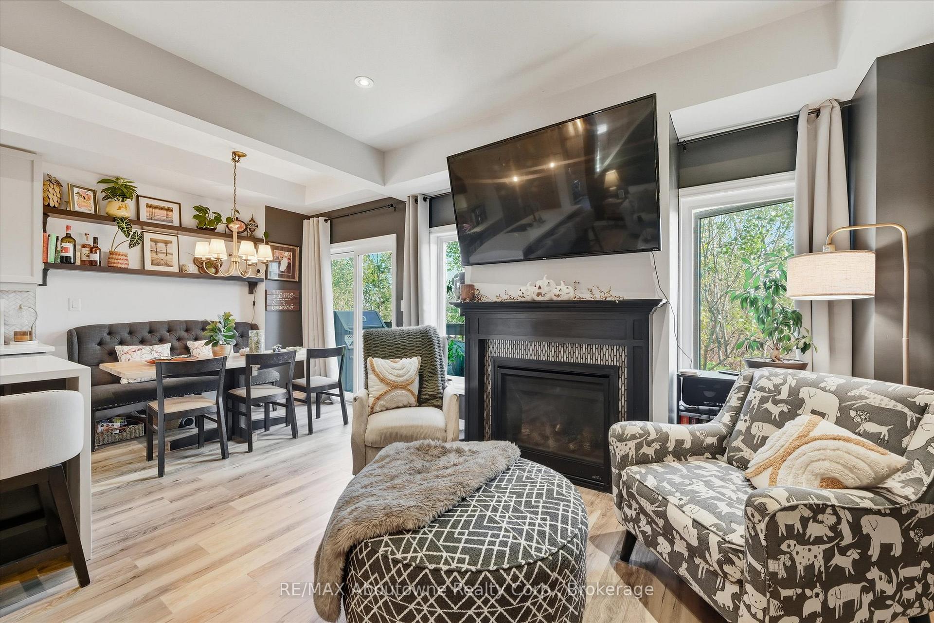 Photo 7 of 3969 Crown Street, Lincoln, Beamsville — HOMEH