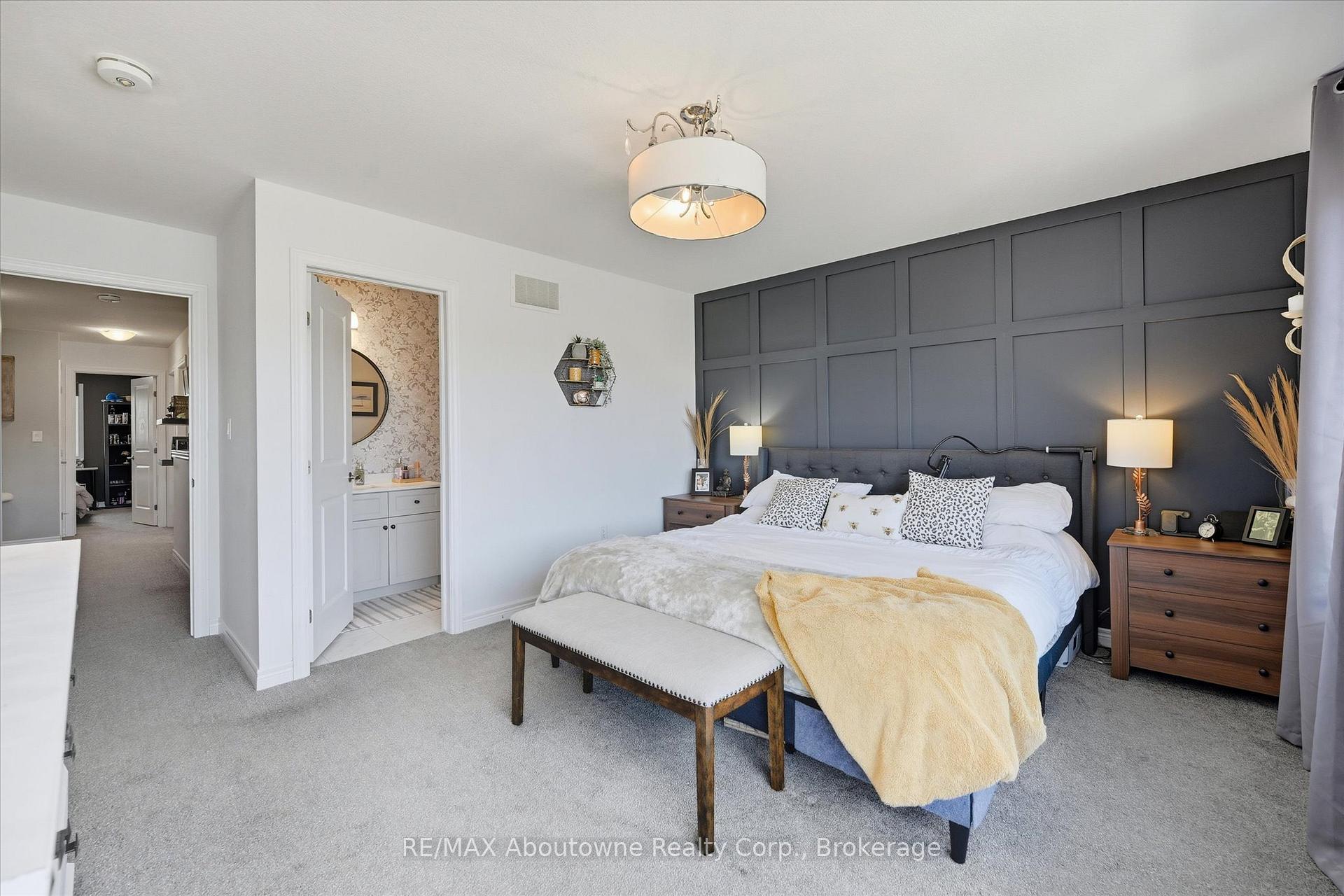 Photo 17 of 3969 Crown Street, Lincoln, Beamsville — HOMEH