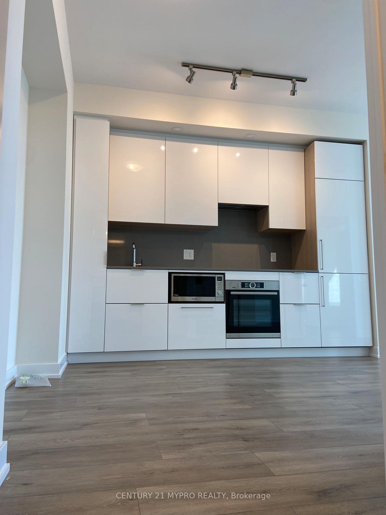 Photo 10 of Unit 3903, 28 Freeland Street, Toronto, Waterfront Communities — HOMEH