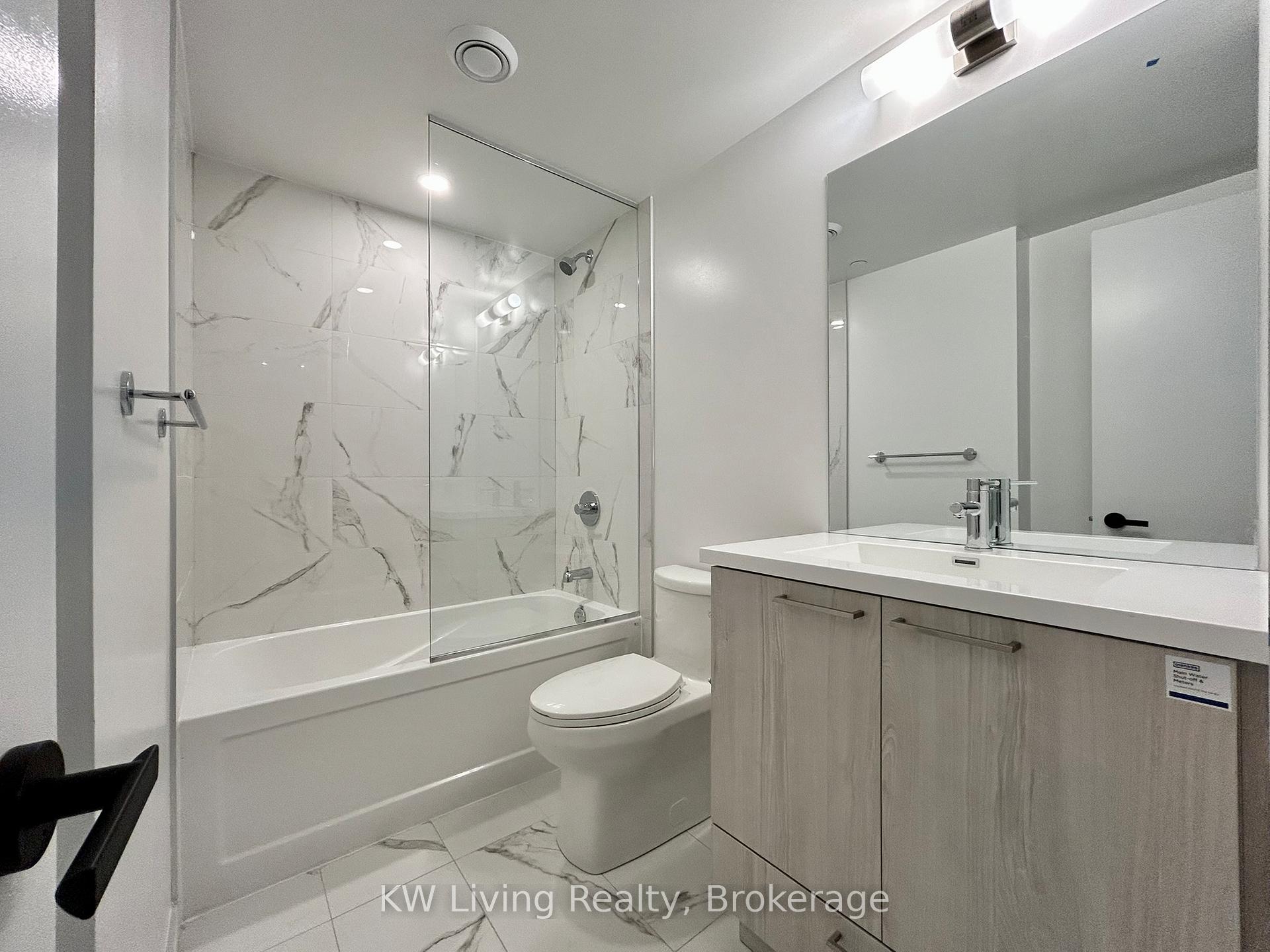 Photo 8 of Unit 2202, 195 Commerce Street, Vaughan, Vaughan Corporate Centre — HOMEH