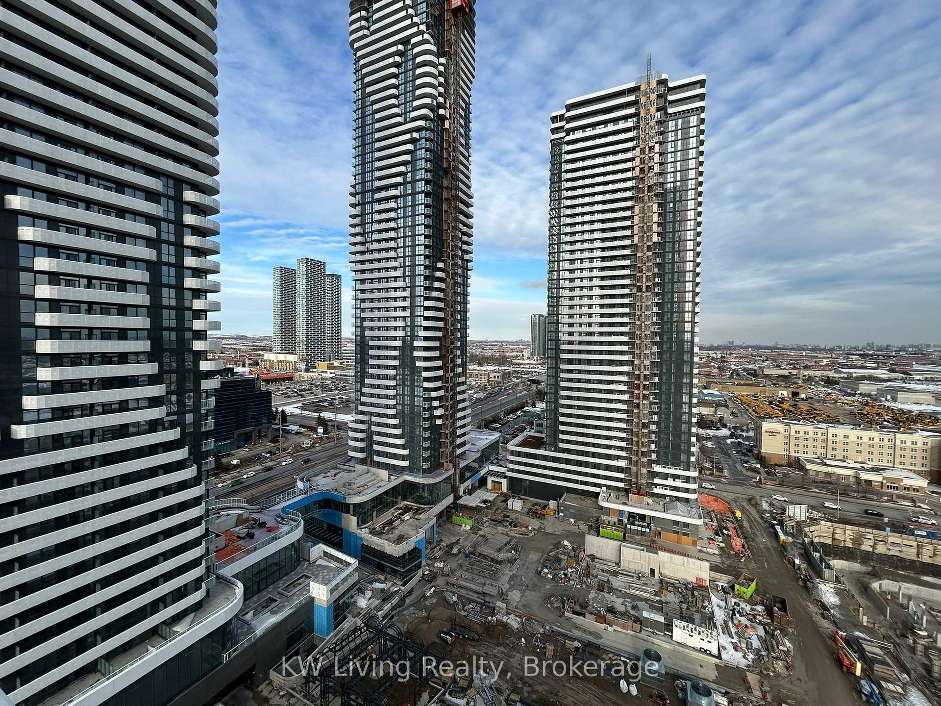 Photo 11 of Unit 2202, 195 Commerce Street, Vaughan, Vaughan Corporate Centre — HOMEH