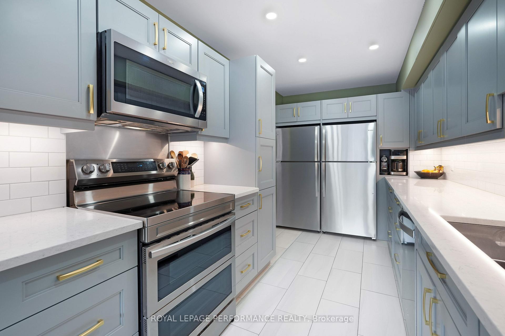 Photo 32 of Unit 24, 2415 Southvale Crescent, Ottawa, Sheffield Glen/Industrial Park — HOMEH